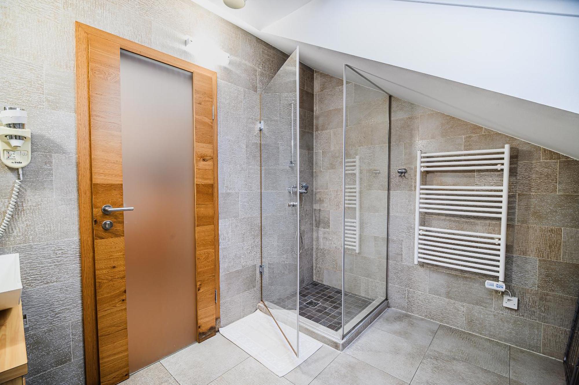 Apartments Maleric With Indoor Pool And Wellness Dragatus Номер фото