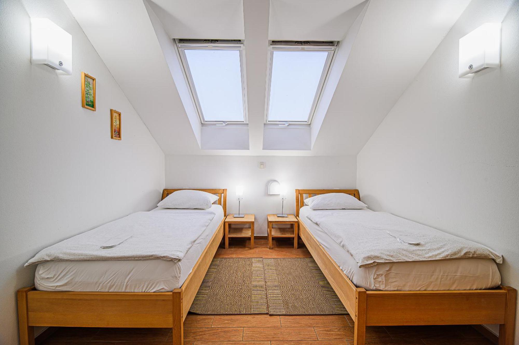 Apartments Maleric With Indoor Pool And Wellness Dragatus Экстерьер фото