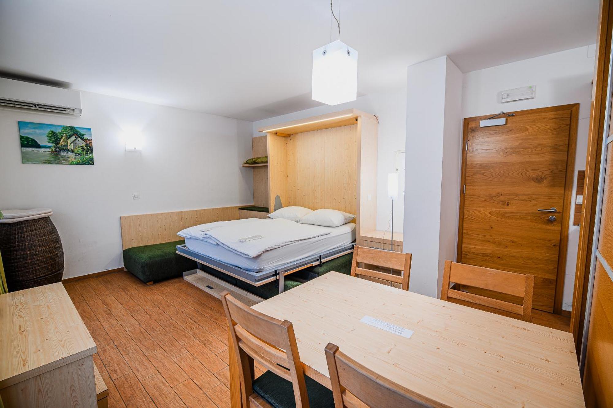 Apartments Maleric With Indoor Pool And Wellness Dragatus Номер фото