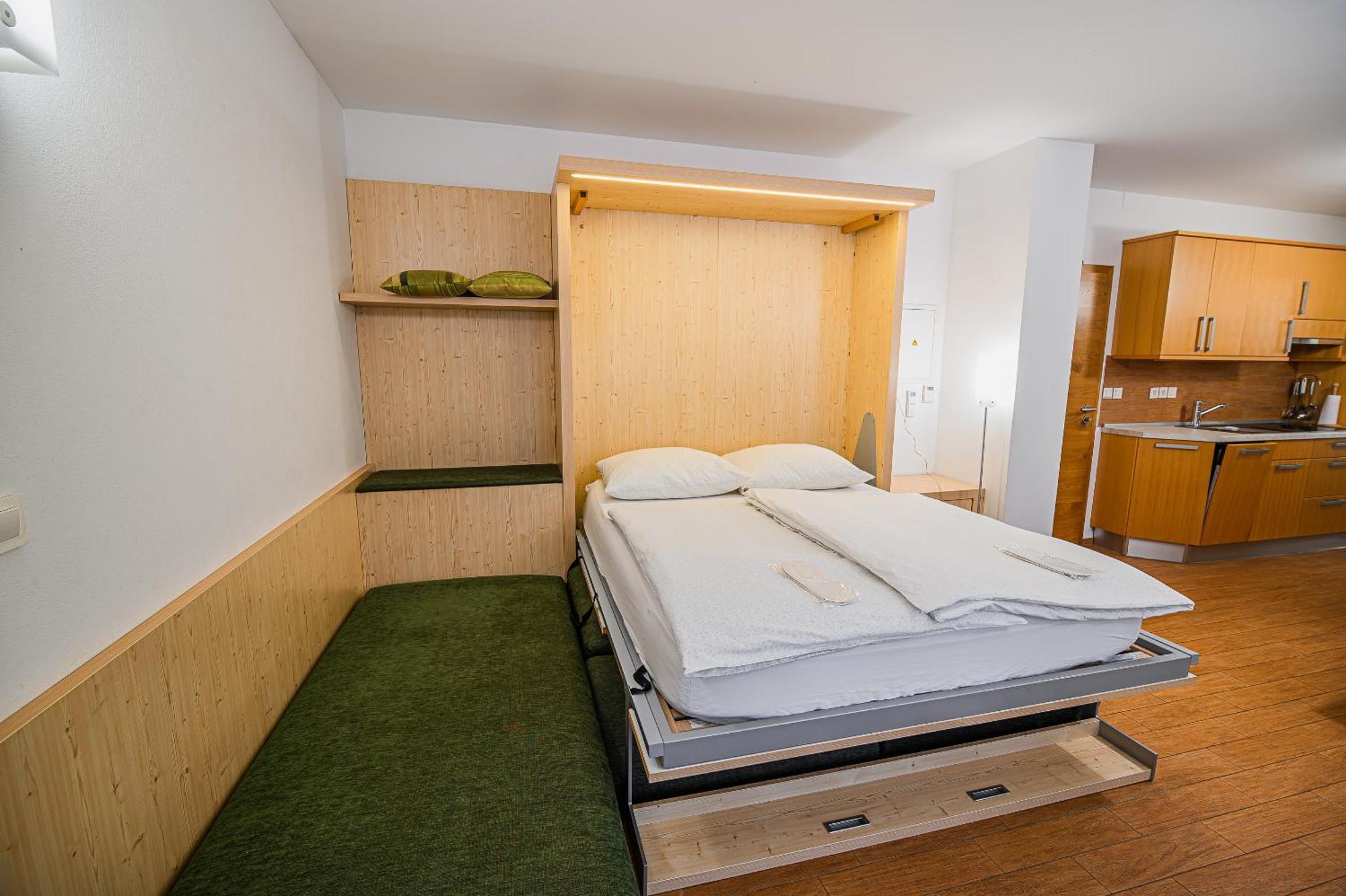 Apartments Maleric With Indoor Pool And Wellness Dragatus Номер фото