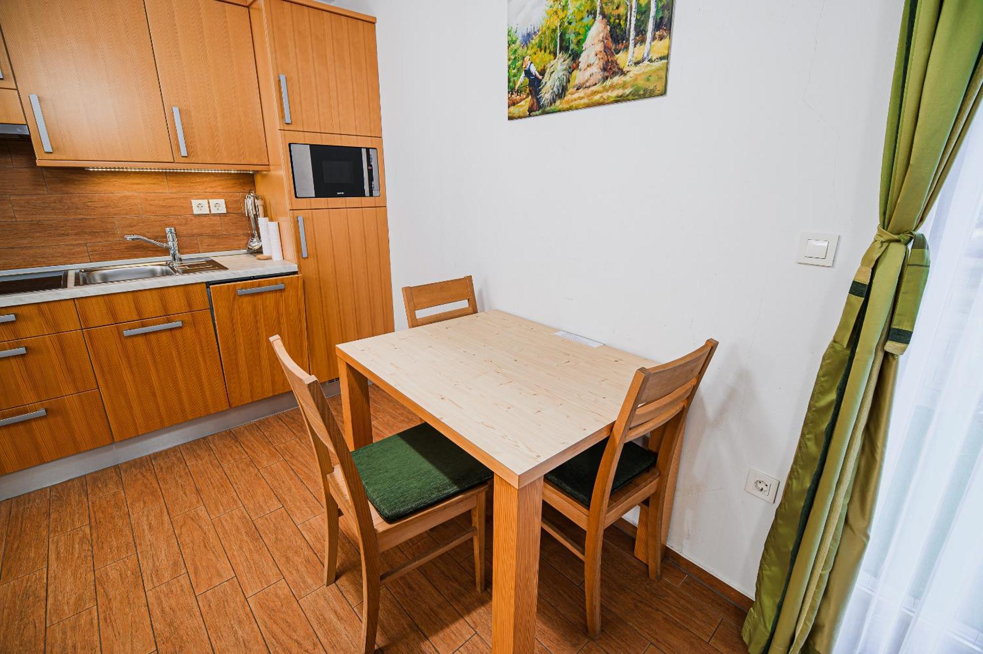 Apartments Maleric With Indoor Pool And Wellness Dragatus Номер фото