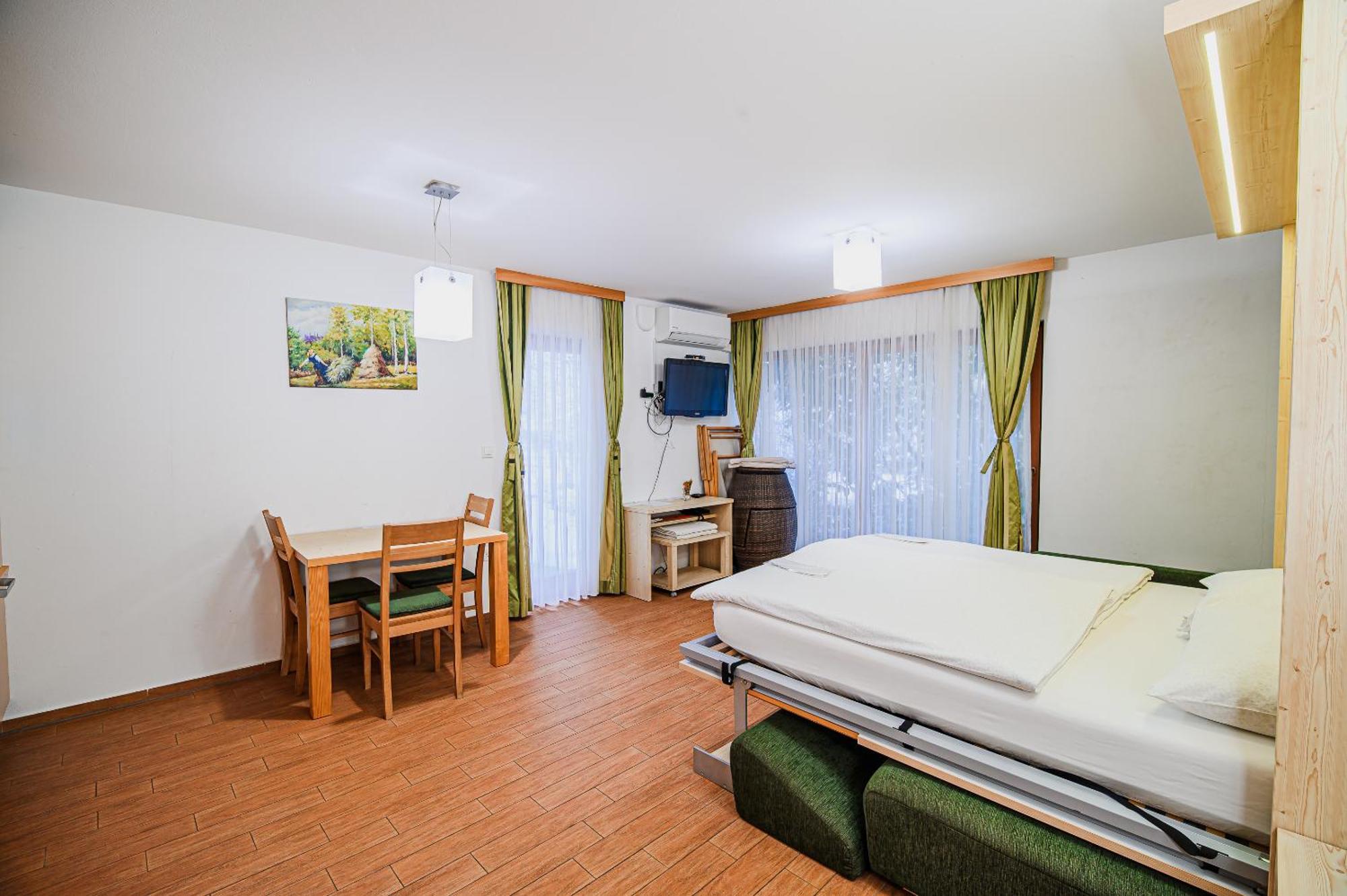 Apartments Maleric With Indoor Pool And Wellness Dragatus Номер фото